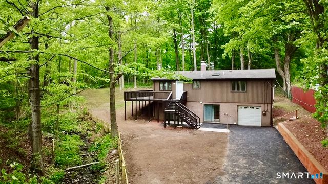 19 Smithfield Avenue, Meriden, CT 06451