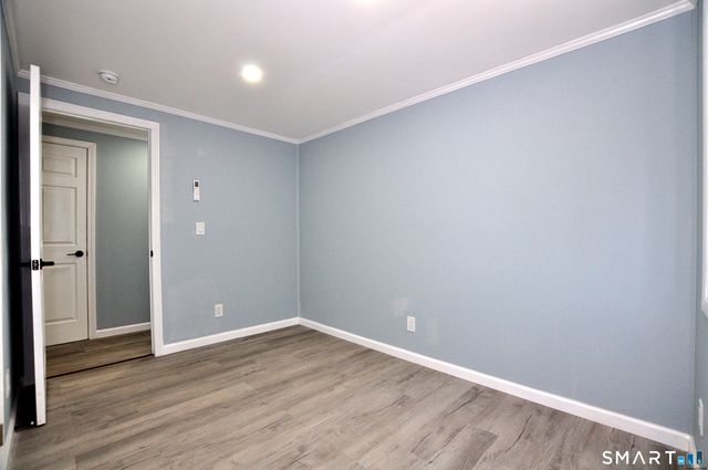 19 Smithfield Avenue, Meriden, CT 06451
