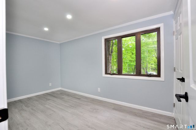 19 Smithfield Avenue, Meriden, CT 06451