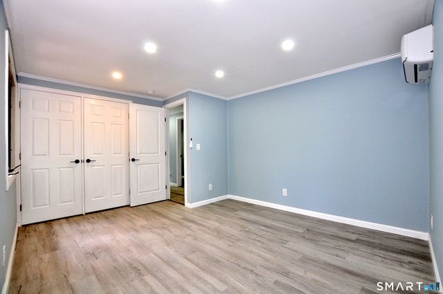 19 Smithfield Avenue, Meriden, CT 06451