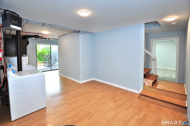 19 Smithfield Avenue, Meriden, CT 06451