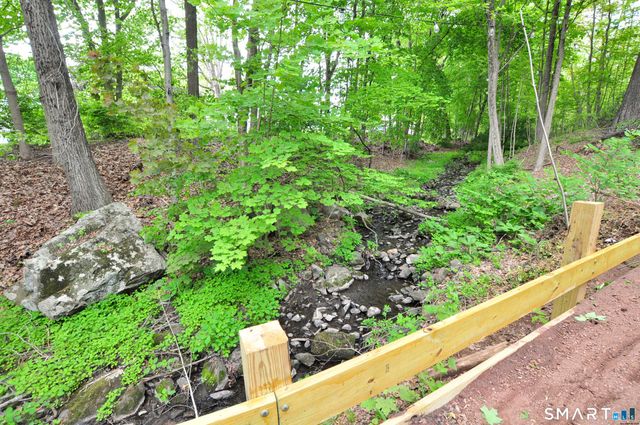 19 Smithfield Avenue, Meriden, CT 06451
