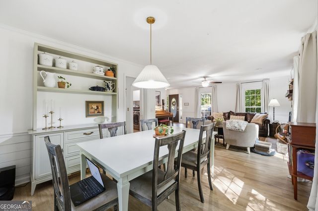2109 Winding Creek Lane SW, Marietta, GA 30064