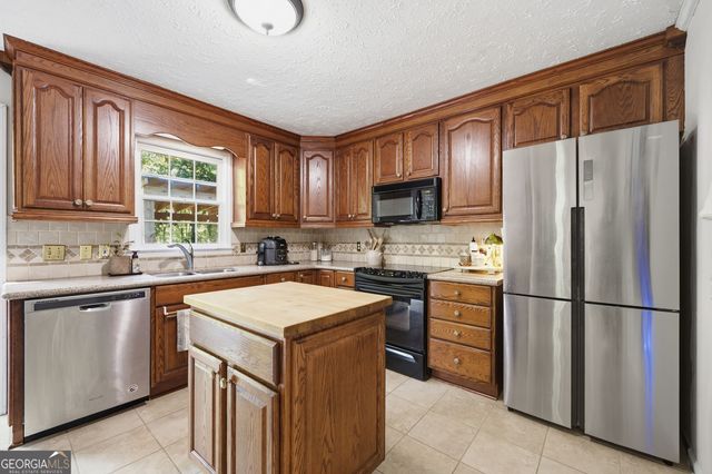 2109 Winding Creek Lane SW, Marietta, GA 30064