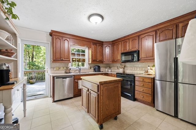 2109 Winding Creek Lane SW, Marietta, GA 30064