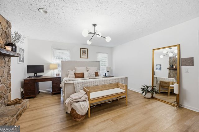 2109 Winding Creek Lane SW, Marietta, GA 30064