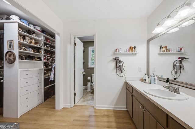 2109 Winding Creek Lane SW, Marietta, GA 30064