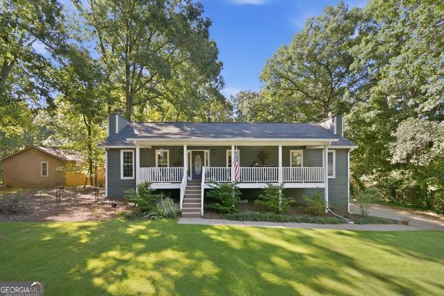 2109 Winding Creek Lane SW, Marietta, GA 30064