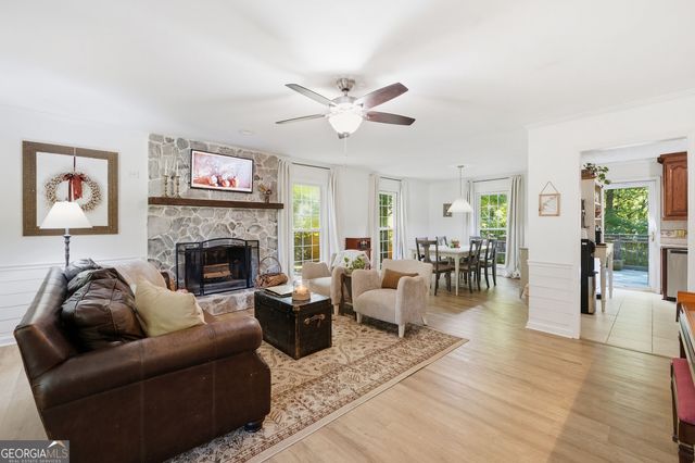 2109 Winding Creek Lane SW, Marietta, GA 30064