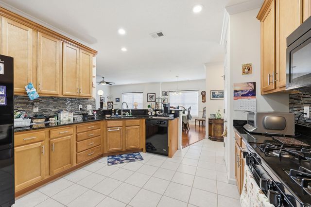 822 Sail Ln Unit 103, Murrells Inlet, SC 29576