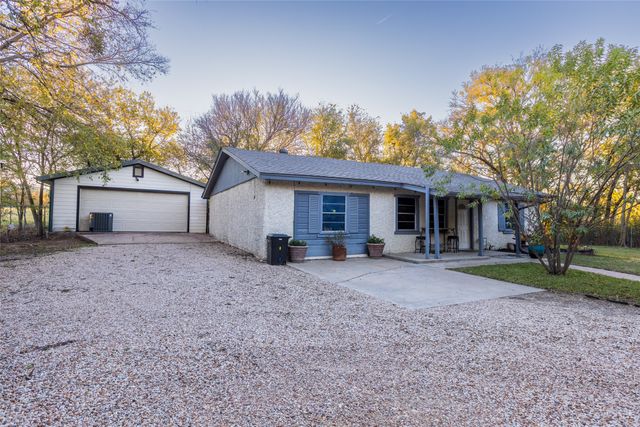 2401 W Bethesda Road, Burleson, TX 76028