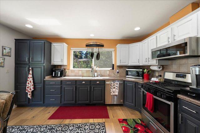 4375 Harness Tract Rd, Camino, CA 95709