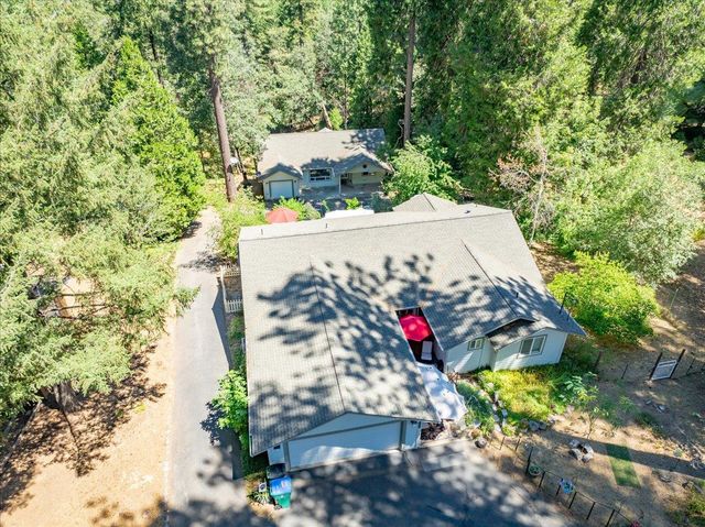 4375 Harness Tract Rd, Camino, CA 95709