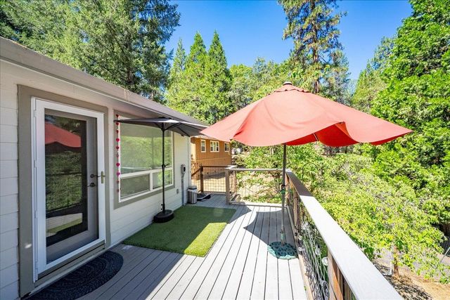 4375 Harness Tract Rd, Camino, CA 95709