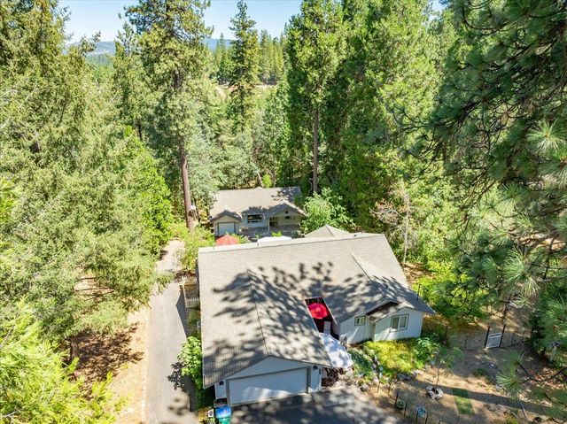 4375 Harness Tract Rd, Camino, CA 95709