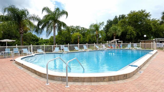 1418 ARROWHEAD CIRCLE W 20D, Clearwater, FL 33759