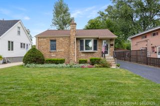 415 N Harvard Avenue, Villa Park, IL 60181