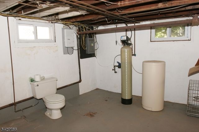 147 Delacy Ave, North Plainfield Boro, NJ 07060