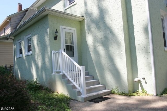 147 Delacy Ave, North Plainfield Boro, NJ 07060