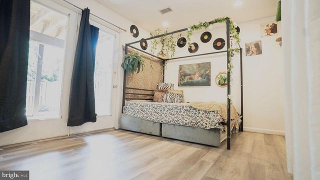 40 VICTORIA SQUARE, Frederick, MD 21702