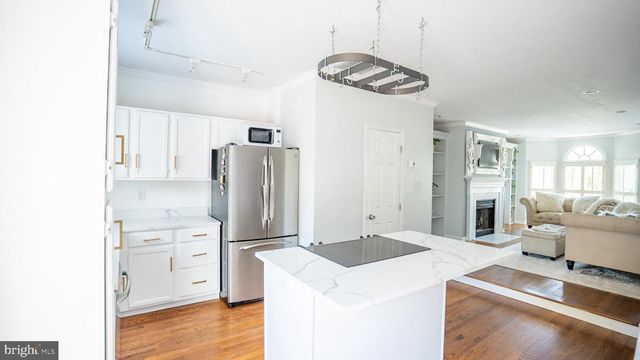 40 VICTORIA SQUARE, Frederick, MD 21702