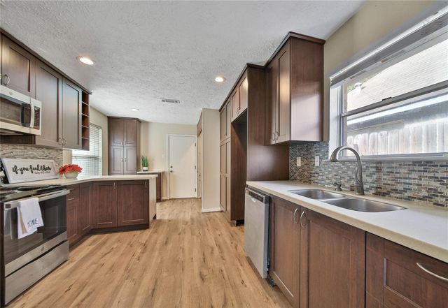 14611 Cypress Valley Drive, Cypress, TX 77429