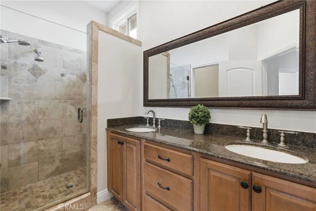 38 Golden Star, Irvine, CA 92604