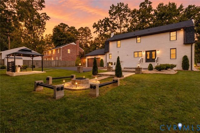 4013 Cresthill Rd, Chester, VA 23831