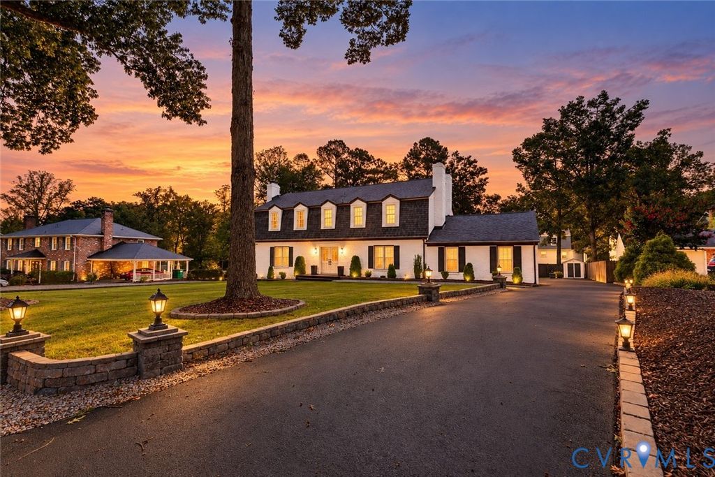 4013 Cresthill Rd, Chester, VA 23831