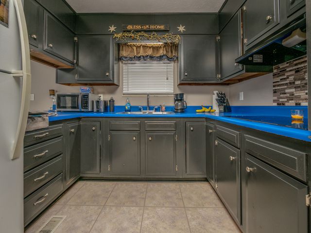 615 Igo Ridge Road, Wellington, KY 40387
