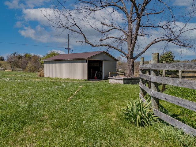 615 Igo Ridge Road, Wellington, KY 40387