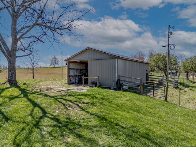 615 Igo Ridge Road, Wellington, KY 40387