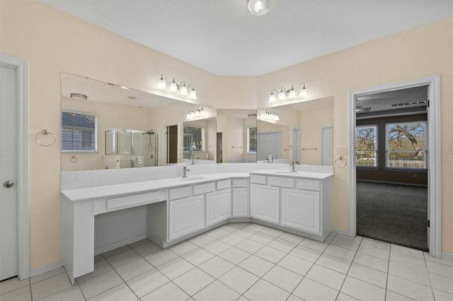 1001 Chickory CT, Round Rock, TX 78665