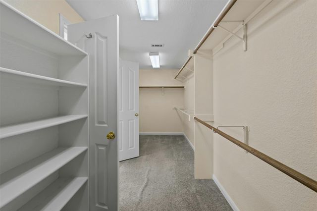 1001 Chickory CT, Round Rock, TX 78665
