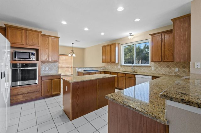 1001 Chickory CT, Round Rock, TX 78665