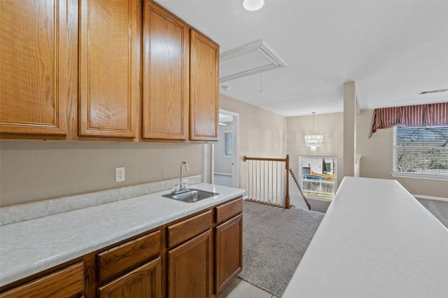 1001 Chickory CT, Round Rock, TX 78665