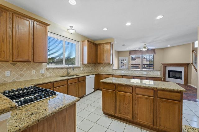 1001 Chickory CT, Round Rock, TX 78665