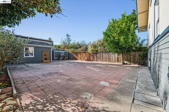 1801 Wood St, Alameda, CA 94501