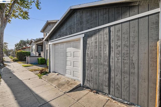 1801 Wood St, Alameda, CA 94501