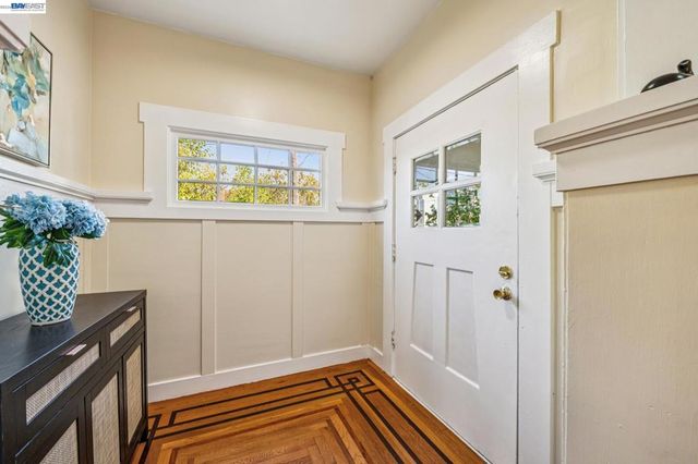 1801 Wood St, Alameda, CA 94501