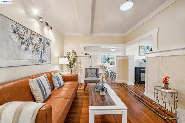 1801 Wood St, Alameda, CA 94501