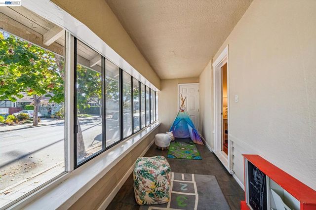 1801 Wood St, Alameda, CA 94501