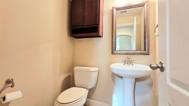 4364 Peregrine Way, Carrollton, TX 75010