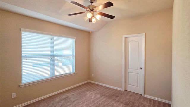 4364 Peregrine Way, Carrollton, TX 75010