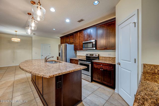 3276 CHESTNUT RIDGE Way, Orange Park, FL 32065