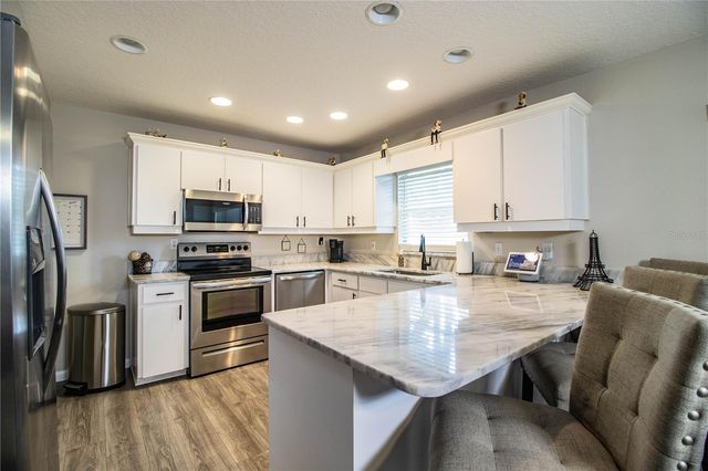 11 LOMA VERDE 11, Lakeland, FL 33813