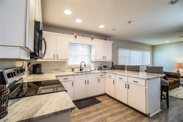 11 LOMA VERDE 11, Lakeland, FL 33813