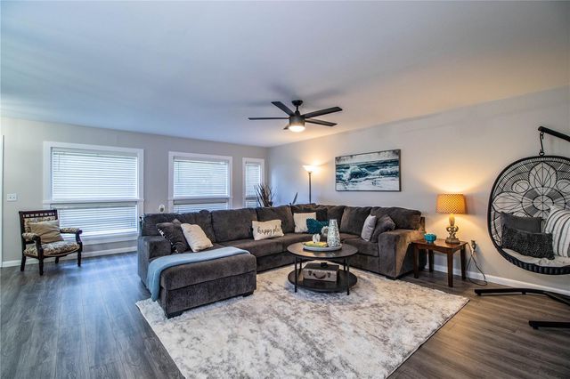 11 LOMA VERDE 11, Lakeland, FL 33813