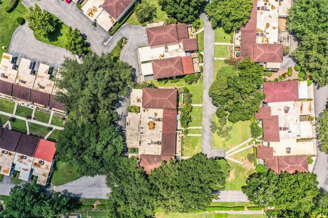 11 LOMA VERDE 11, Lakeland, FL 33813