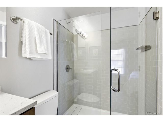 1470 S Quebec Way 240, Denver, CO 80231